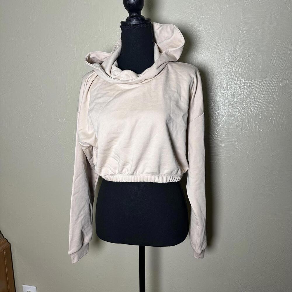 Modern Minimalist Cotton Blend Cropped Hoodie Relaxed Fit Cream Lounge Aesthetic